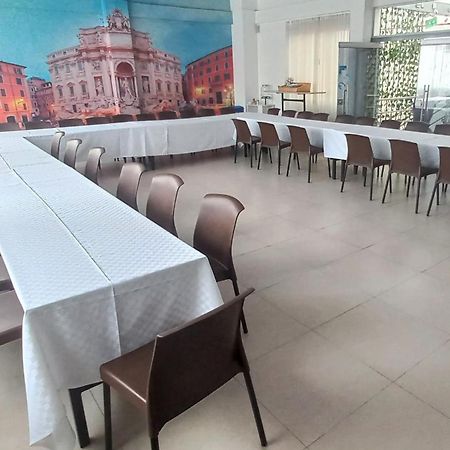 Hotel En Bogota - Fontana Di Trevi 外观 照片