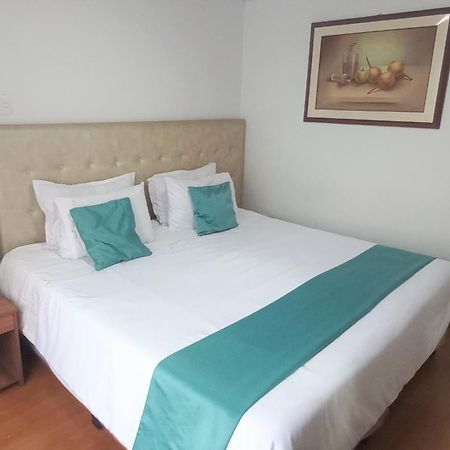 Hotel En Bogota - Fontana Di Trevi 外观 照片