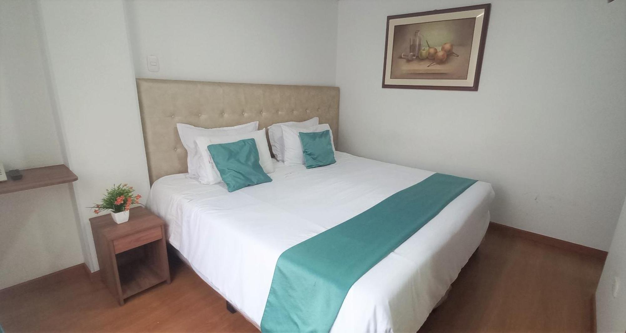 Hotel En Bogota - Fontana Di Trevi 外观 照片