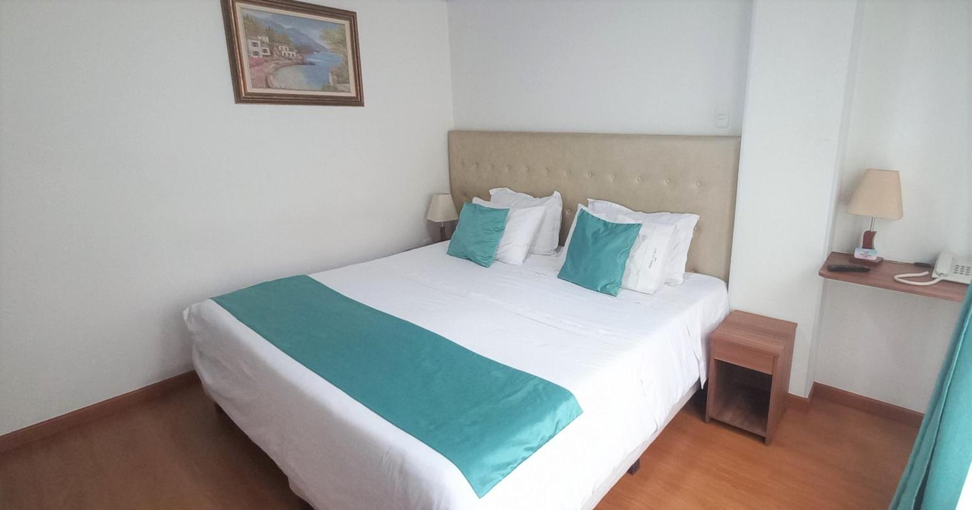 Hotel En Bogota - Fontana Di Trevi 外观 照片